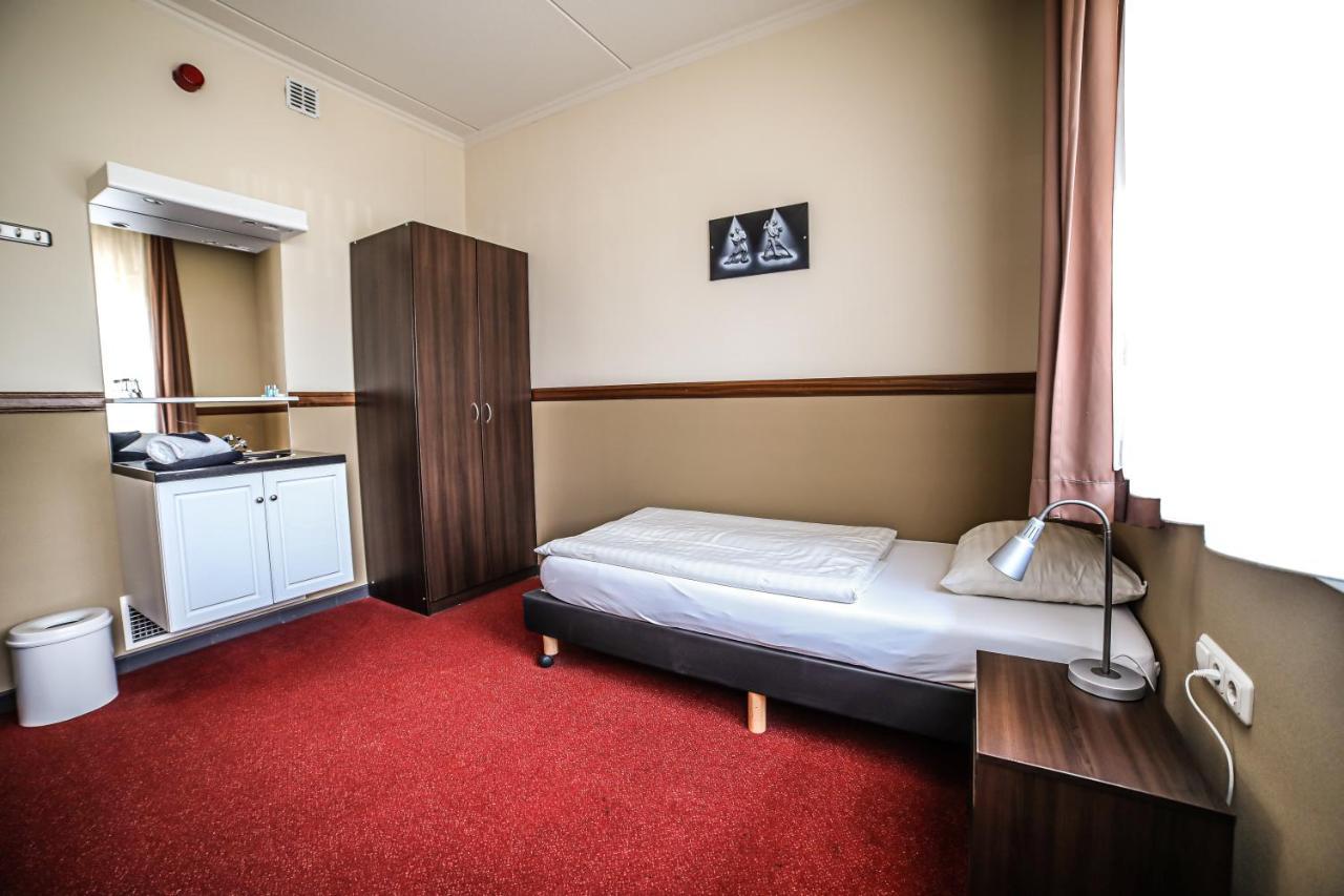 Hotel Frans Op Den Bult دورنينخين المظهر الخارجي الصورة