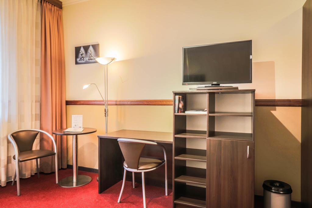 Hotel Frans Op Den Bult دورنينخين المظهر الخارجي الصورة