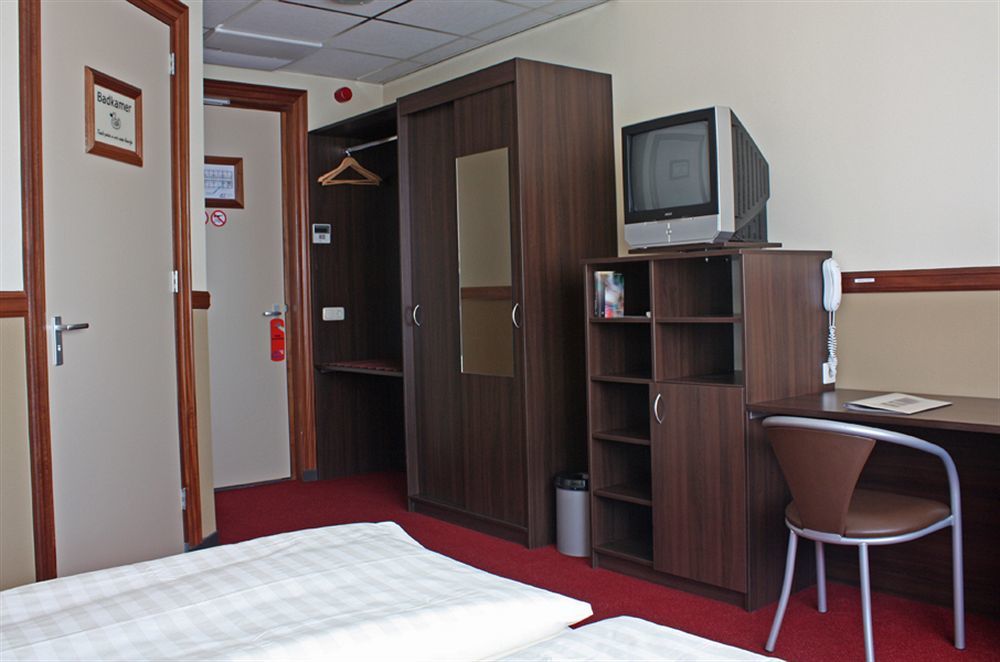 Hotel Frans Op Den Bult دورنينخين المظهر الخارجي الصورة