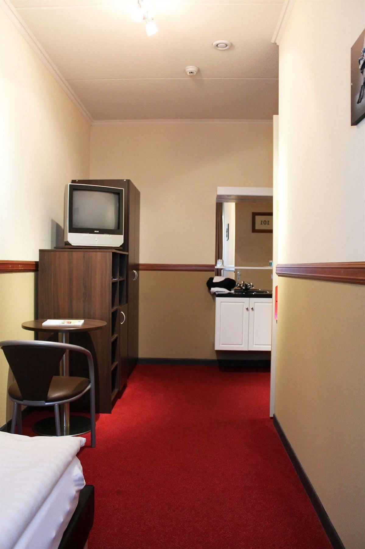 Hotel Frans Op Den Bult دورنينخين المظهر الخارجي الصورة