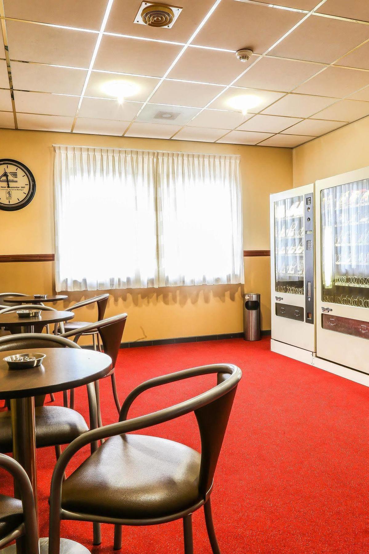 Hotel Frans Op Den Bult دورنينخين المظهر الخارجي الصورة