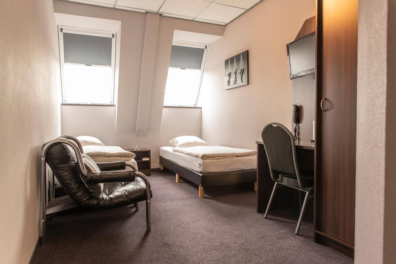 Hotel Frans Op Den Bult دورنينخين المظهر الخارجي الصورة